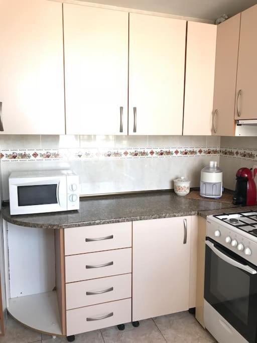Apartamento Aitana.Esta A 2 Km De La Playa Andando Apartamento Alicante Exterior foto